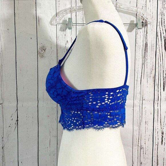 Victoria Secret Bralette Bra Small Lace Molded Cup Adjustable Strap Pull On Blue - Picture 5 of 9